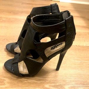 Charlotte Russe 5” Heels Size 9